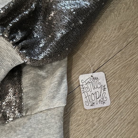Free People sparkle top! Sold out! Size small NWT - Picture 2 of 6